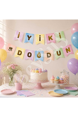 İyiki Doğdun Banner Makaron Tüm Yaşlar