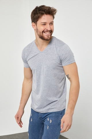 Tarz Cool Erkek V Yaka Slim Fit Likralı T-shirt Gri