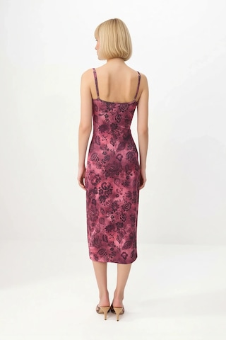 Benerly Kadın İnce Askılı Kare Yaka Çiçek Desenli Bodycon Midi Esnek Örme Mürdüm