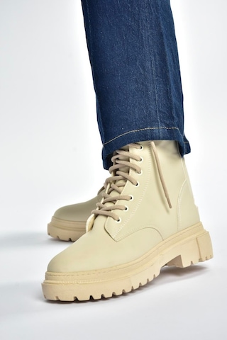 Fox Shoes V973192401 Bej Nubuk Kalın Tabanlı Postal Bot Bej-nubuk