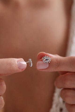 925 Ayar Gümüş Rodyum Kaplama Zirkon Taşlı Minik Göz Model Küpe