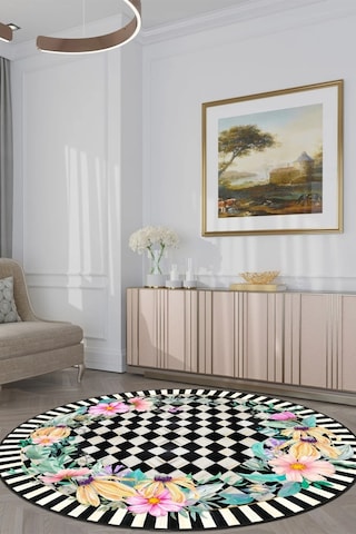 Zeminde Bir Bahçe Doğayla Geometrinin Buluştuğu Nokta Dekoratif Kaymaz Taban Yuvarlak Halı Siyah - Beyaz