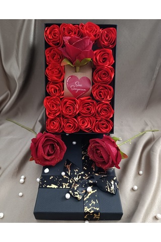 İnci Mode Seni Seviyorum 18+1 Çiçekli Kutu Hediyelik Çiçek Kutusu Siyah