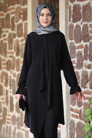 Esilanur Arya Tesettür Tunik Siyah Esilanur Arya Tesettür Tunik Siyah