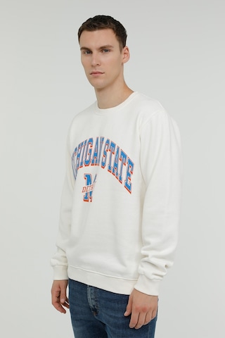 Superfly Michigan State Bisiklet Yaka Erkek Sweatshirt Spf101232313117 Beyaz