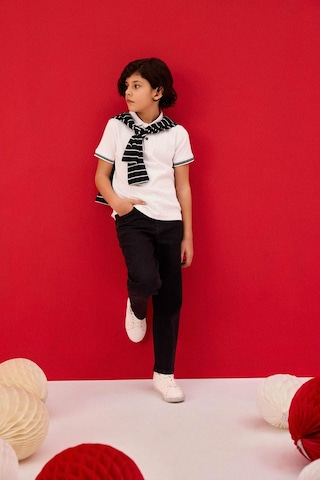 Defacto Erkek Çocuk Straight Fit Standart Paça Basic Düz Jean Pantolon B5445a826smnm40 Siyah-nm40