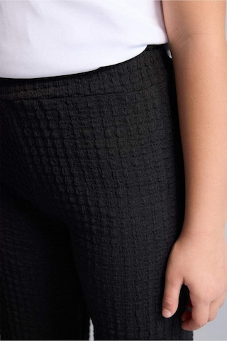 Defacto Flare Fıt Krinkıl Kumaş Geniş Paça Pantolon Kız Çocuk H7074a826smbk81 Siyah-bk81