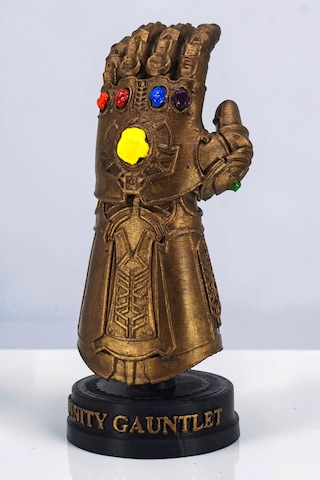 Thanos Sonsuzluk Eldiveni Figürü 20 Cm