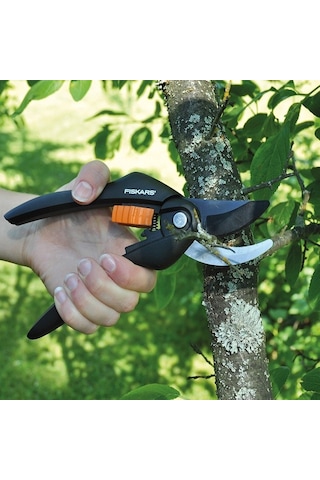 Fiskars P26 Budama Makası 208 Mm Siyah