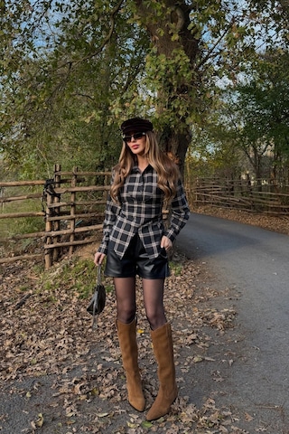 Siyah Bağlama Detaylı Ekoseli Gömlek - 25250 Siyah