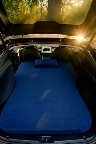 Tesla Model Y Uyumlu Araç İçi Kamp Yatağı Şişirme Gerektirmez, Çantalı + 2 Yastık Hediyeli Gri