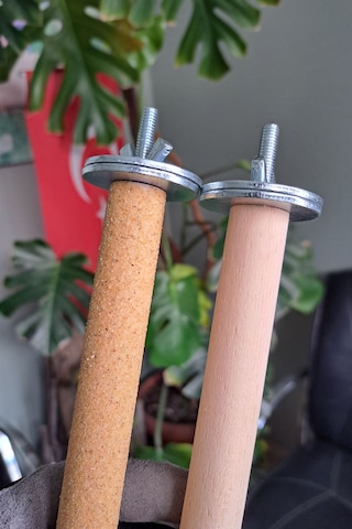 Vixpet Doğal Ahşap Papağan Tünek & Pedikür Kumlu Tünek – Ayak Bakımı ve Tüneme İçin | 35 cm - 18 mm