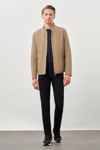 İmza Bej Suni Deri Hakim Yaka Düz Yırtmaçsız Tam Astar Slim Fit Casual Deri Mont 1038245152 Bej