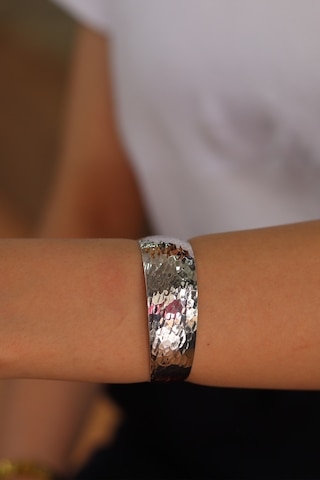 Çekiç Dövme İşlemeli 925 Ayar Saf Gümüş Kadın Bilezik 201024311 Gümüş