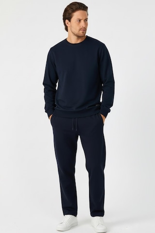 Lacivert Relaxed Fit Bisiklet Yaka Sweatshirt Düz Paça Erkek Eşofman Takımı Lacivert