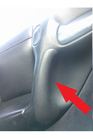 Opel Vectra B Ön Sol Kapi Tutamak Plastigi 422516792