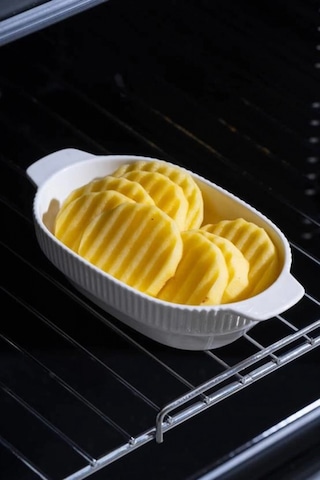 Acar Jea7377 Nova Beyaz Porselen Oval Fırın Kabı 19 Cm Beyaz