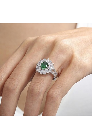 Mia Vento Effective Diamond Paris Işıltısı Sentetik Zümrüt Taşlı Gümüş Yüzük