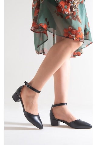 Topuklu Büyük Numara Bayan Karnıyarık Ayakkabı  (538585152)