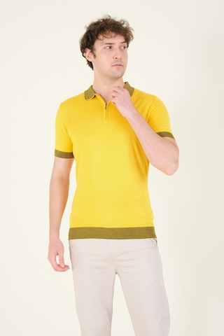 Giyim Dünyası Erkek Renkli Yaka Yarım Fermuarlı Polo Yaka Merserize T-shirt Sarı 001