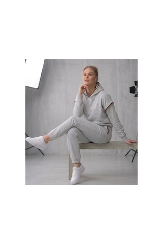 Herkesemoda Kadın Grimelanj Kapüşonlu Süs Dikiş Detaylı Oversize Eşofman Takımı Gri-bordo