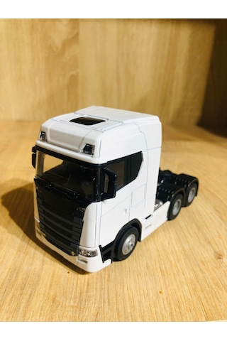 Sesli Işıklı Ölçekli 1/43 Dorsesiz Tır Kafası Açılabilir Kupalı Beyaz