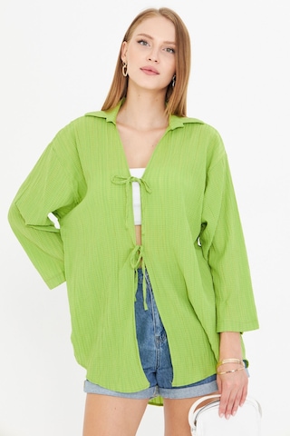 Armonika Kadın Fıstık Yeşili Gömlek Yakalı Önden Bağcıklı Kimono Gömlek Arm-25k001006
