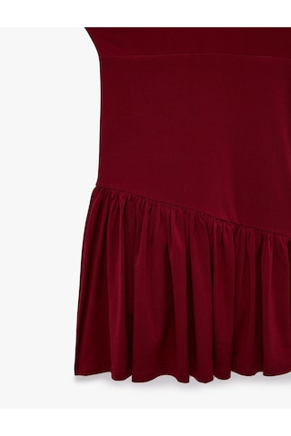 Koton Sandy Kumaş Kolsuz Omzu Açık Asimetrik Madonna Yaka Mini Elbise Bordo 7wak80048ek
