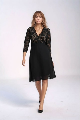 Kadın Tül Yaka Detaylı Truvakor Kol Şık Rahat Kalıp Büyük Beden Curve Abiye Gece Elbisesi Siyah