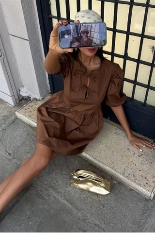 Defymoda Önü Fiyonk Bağlamalı Ve Balon Kollu Elbise 2893 Kahverengi