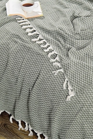 Rebeka Yelda Model Haki - Çift Kişilik Pike Yeşil