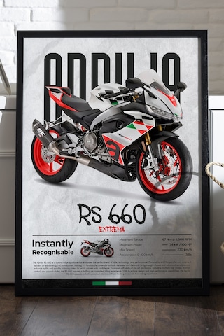 Aprilia Rs 660 Extrema Siyah Ahşap Çerçeveli Poster, Dekoratif Motosiklet Duvar Tablosu Çok Renkli