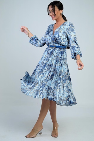 By Saygı Kadın Kruvaze Yaka Beli Kemerli Astarlı Zincir Desen Piliseli Midi Saten Elbise-41706 Indigo