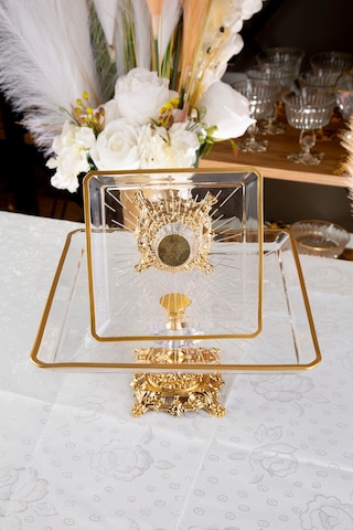Argkristal Gold Detaylı Metal Ayaklı Madlen 2 Boy Kare Servis Sunum Tabağı 2 Parça Altın
