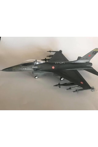 Lockheed Martin F-16 Fighting Falcon Pm Model Demonte Plastik Uçak Maket Kiti