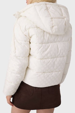 Guess New Daisy Suya Dayanıklı 4g Logolu Kapüşonlu Mont W6bl56w4195 Kadın Mont W6bl56 W4195 G012 Beyaz