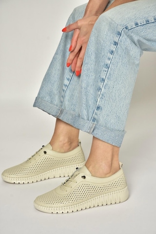 Fox Shoes Y555705103 Bej Hakiki Deri Comfort Ortopedik Taban Kadın Ayakkabı Bej