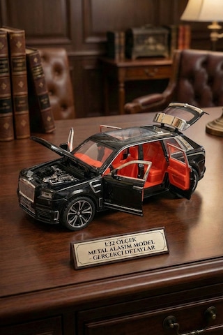 Siyah Rolls Royce Cullinan Metal Model Araba 1:32 - Sesli Işıklı Kapıları Açılan Oyuncak Jip 18 Cm Siyah Rolls Royce Cullinan Metal Model Araba 1:32 - Sesli Işıklı Kapıları Açılan Oyuncak Jip 18 Cm