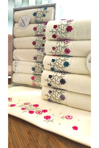 6.lı Set Annem 50x90 Cm. Özel Tafting Nakışlı Kadife Doku Çeyizlik Lüks Havlu Seti Beyaz krem