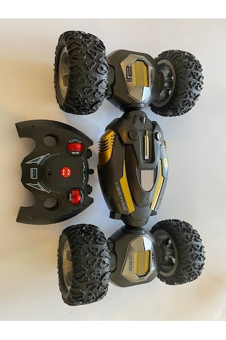 Ctoys Işıklı Sesli Uzaktan Kumandalı 360 Derece Dönebilen Araç Siyah
