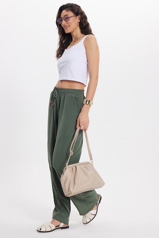 Tudors Kadın Slim Fit Dar Kesim Likralı Beyaz Crop Atlet -50612