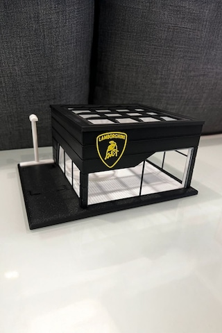Lamborghini Showroom Tasarımlı Dekoratif Diorama 1:64