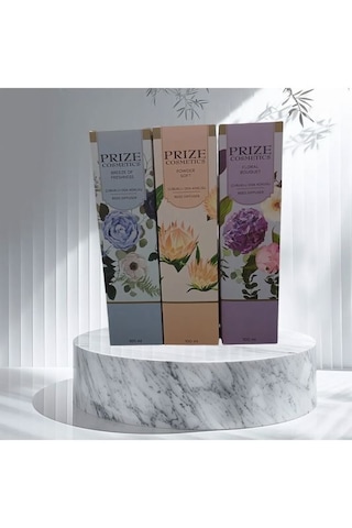 Prize Breeze Of Freshness + Floral Bouquet + Powder Soft Bambu Çubuklu Oda Kokusu 3 x 100 ML Prize Breeze Of Freshness + Floral Bouquet + Powder Soft Bambu Çubuklu Oda Kokusu 3 x 100 ML