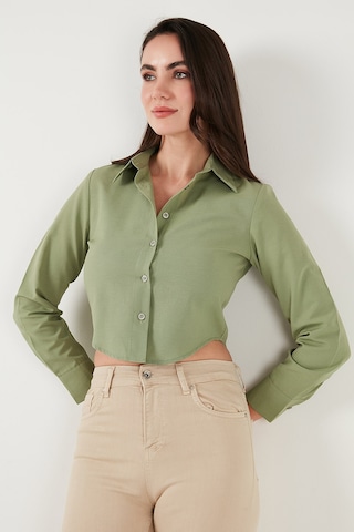 Lela Pamuk Karışımlı Slim Fit Uzun Kollu Crop Bayan Gömlek 6777336 Haki