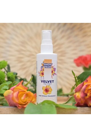 Show Tech Velvet Dişi Kedi Ve Köpek Parfümü 100 Ml