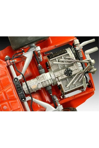 Revell Gift Set Jägermeister Motorsport 50.yıl Dönümü Porsche 934 Rsr Vg05669