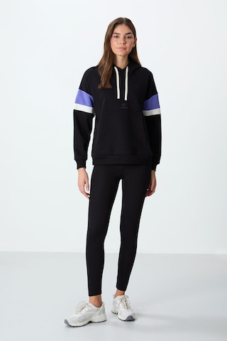 Tommy Life Siyah Kompakt Pamuklu Kalın Pürüzsüz Dokulu Kapüşonlu Oversize Fit Kadın Sweatshirt - 97290 Siyah