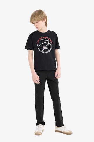 DeFacto Erkek Çocuk NBA Wordmark Bisiklet Yaka Kısa Kollu Tişört E4835A825SMBK81