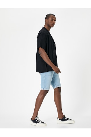 Koton Yırtık Kot Şort Slim Fit Katlama Detaylı Düğmeli Cepli Açık İndigo 4sam40101nd Açık İndigo