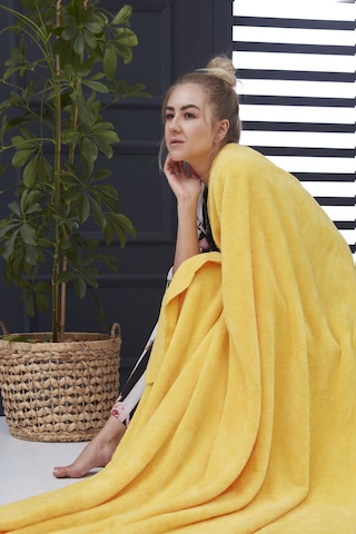 Deluxe Wellsoft Tv Battaniyesi Sarı Tek Kişilik Battaniye 150x200 Cm